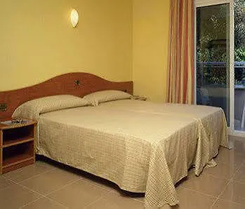 Athene Neos Hotel